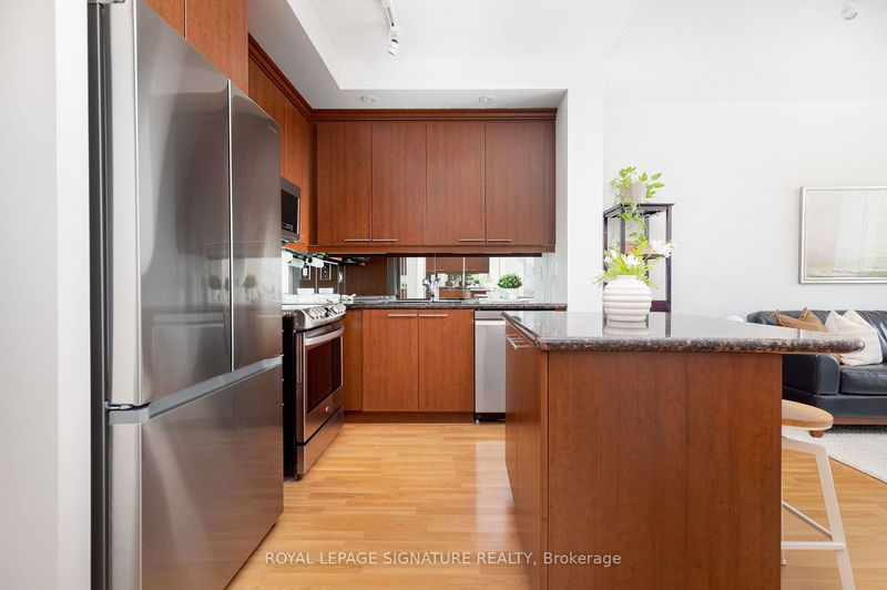 Preview image for 628 Fleet St #326, Toronto
