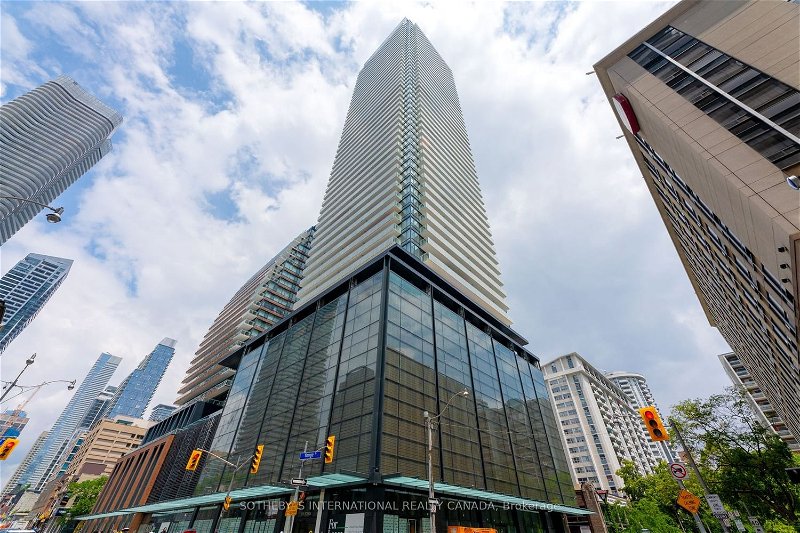 Preview image for 501 Yonge St #2512, Toronto