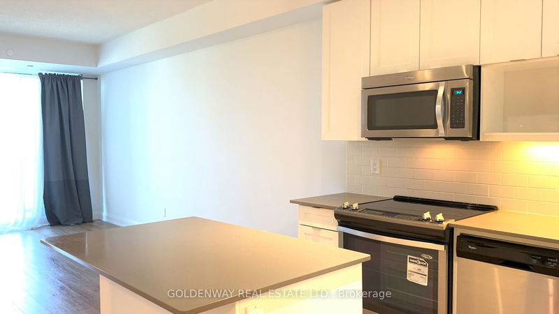 Preview image for 18 Graydon Hall Dr #1004, Toronto