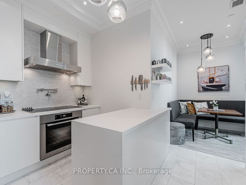 Preview image for 311 Bay St #3504, Toronto