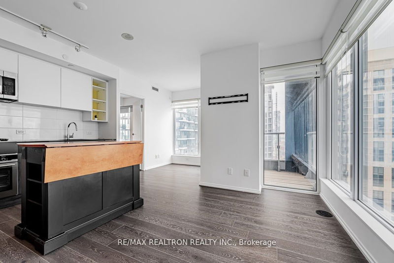 Preview image for 68 Shuter St #2305, Toronto