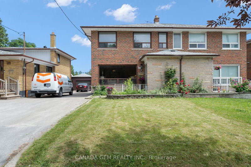 Preview image for 39 Wyndcliff Cres, Toronto