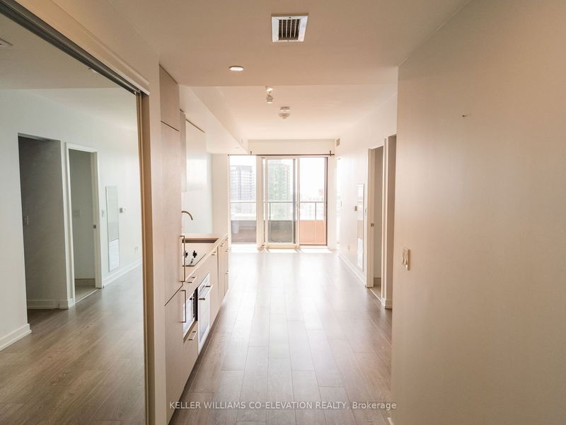 Preview image for 19 Western Battery Rd #3016, Toronto