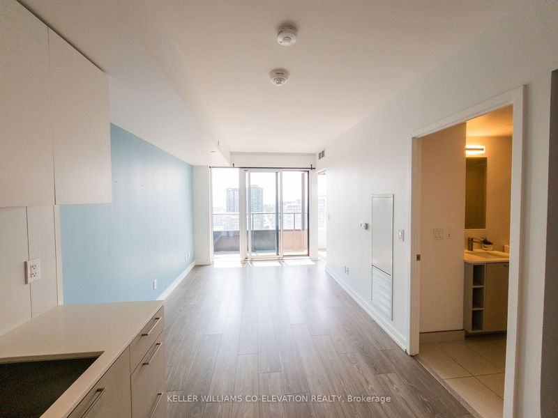 Preview image for 19 Western Battery Rd #3016, Toronto