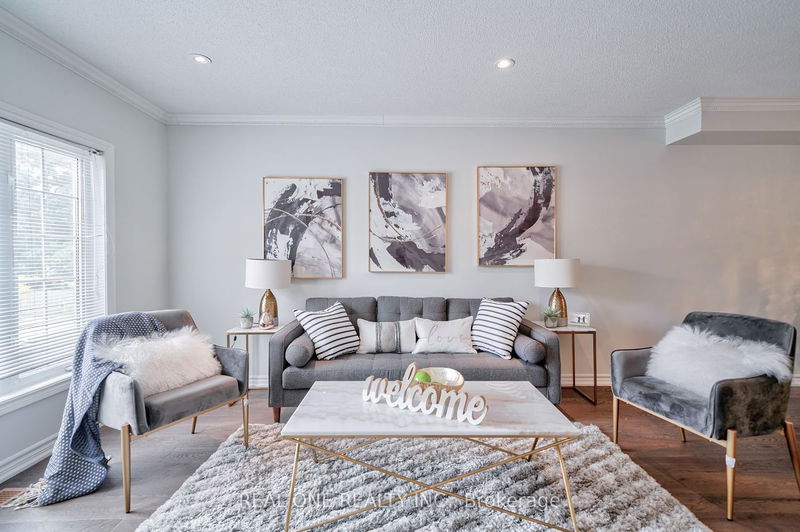 Preview image for 22 Rodeo Crt, Toronto