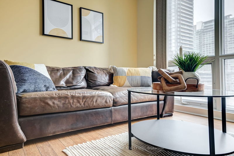 Preview image for 15 Fort York Blvd #1209, Toronto