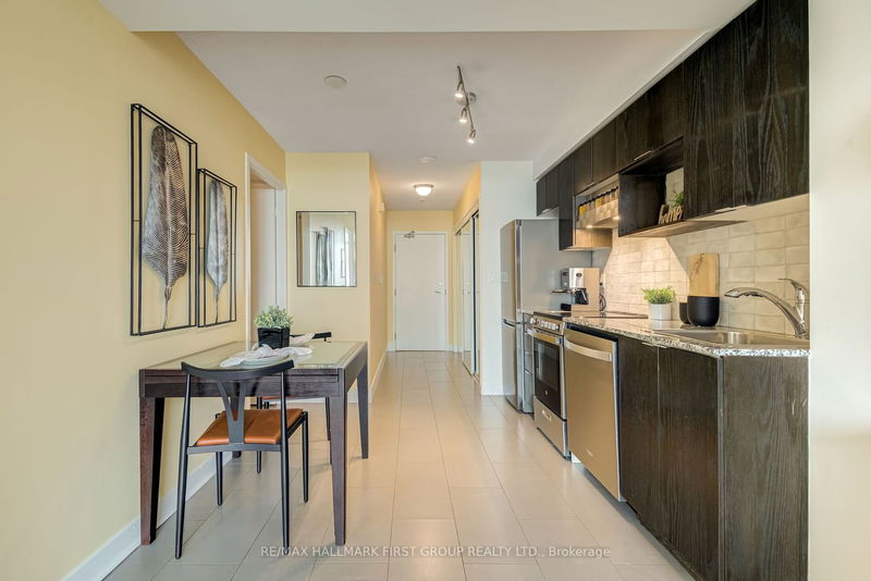 Preview image for 15 Fort York Blvd #1209, Toronto
