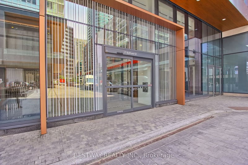Preview image for 17 Bathurst St #907, Toronto