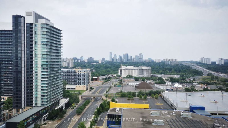 Preview image for 121 Mcmahon Dr Dr #2001, Toronto