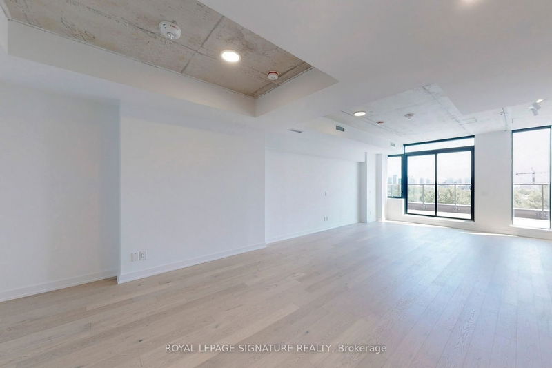 Preview image for 899 College St #615, Toronto