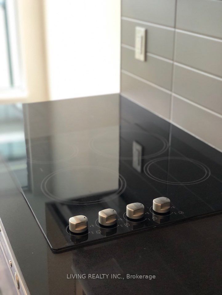 Preview image for 403 Church St #2306, Toronto