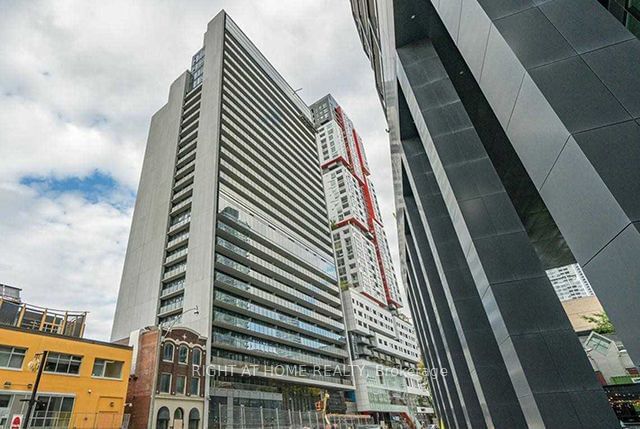 Preview image for 330 Richmond St W, Toronto