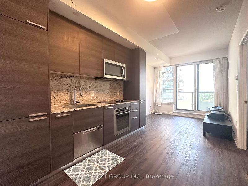 Preview image for 75 Canterbury Pl #1609, Toronto