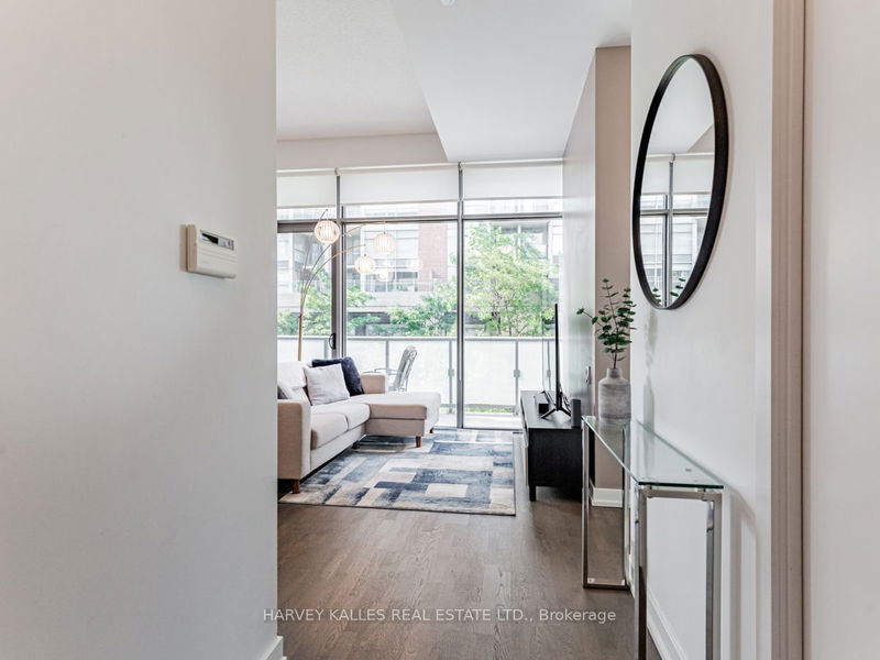 Preview image for 1815 Yonge St #308, Toronto