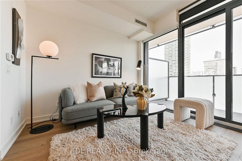 Blurred preview image for 25 Richmond St E #2714, Toronto