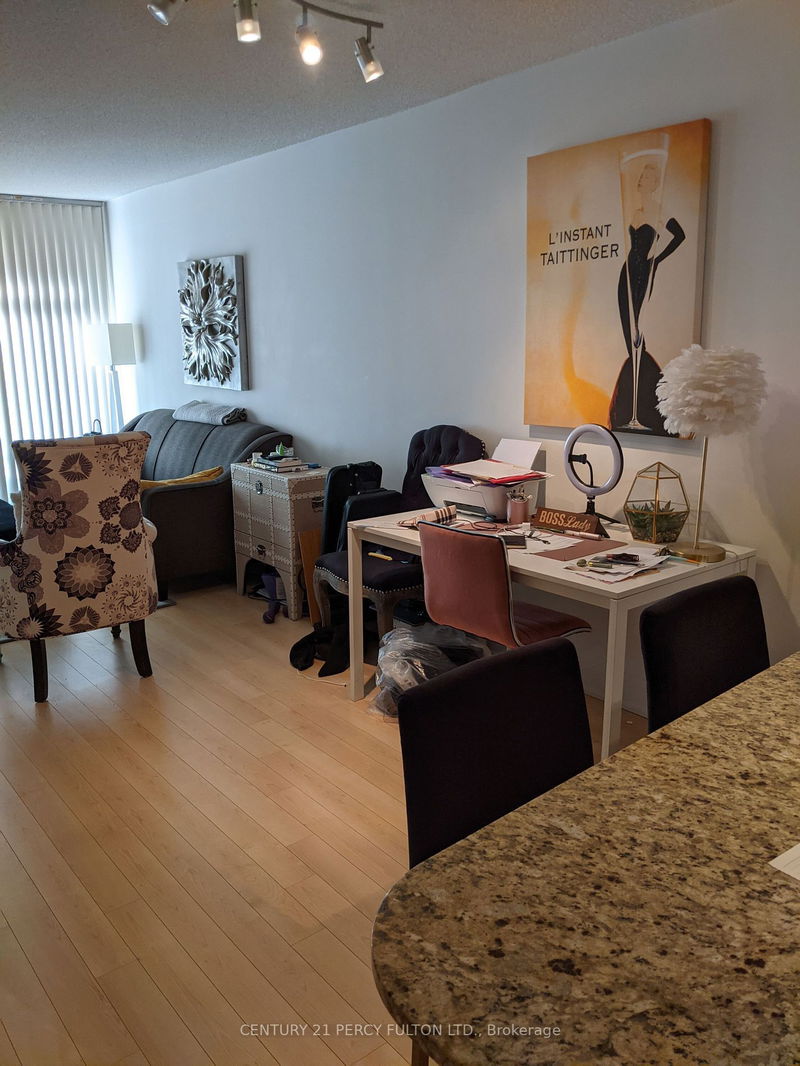 Preview image for 2191 Yonge St #606, Toronto