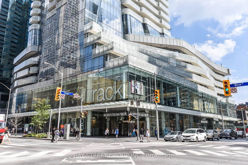 Preview image for 1 Bloor St E #5303, Toronto