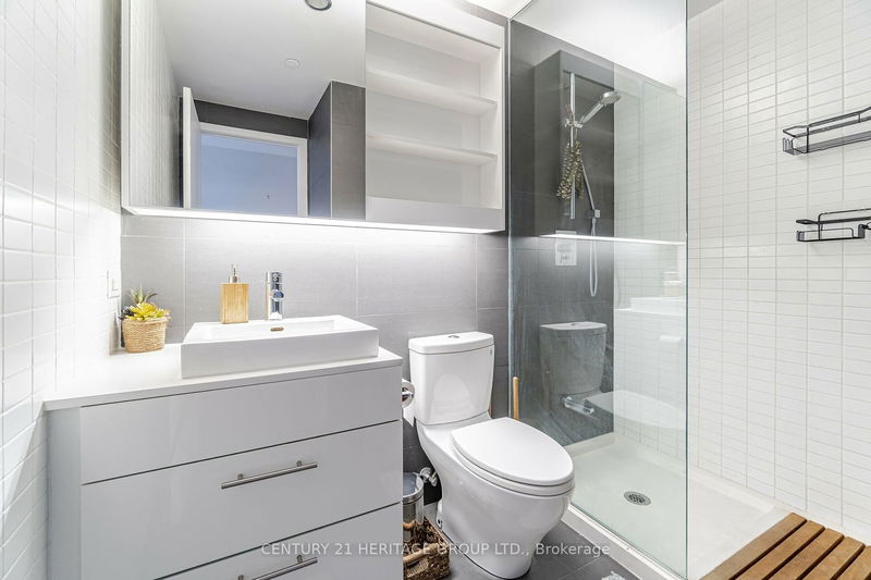 Preview image for 32 Trolley Cres #1206, Toronto