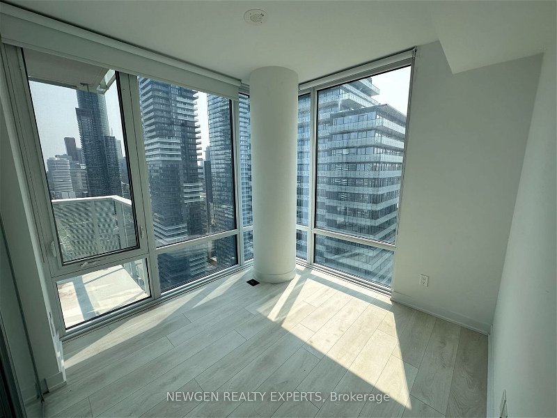 Preview image for 501 Yonge St #3112, Toronto