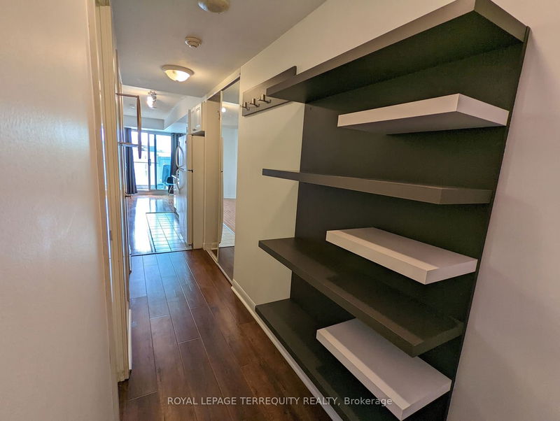 Preview image for 600 Fleet St #1007, Toronto
