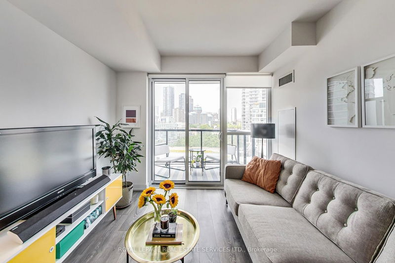 Preview image for 159 Wellesley St E #710, Toronto