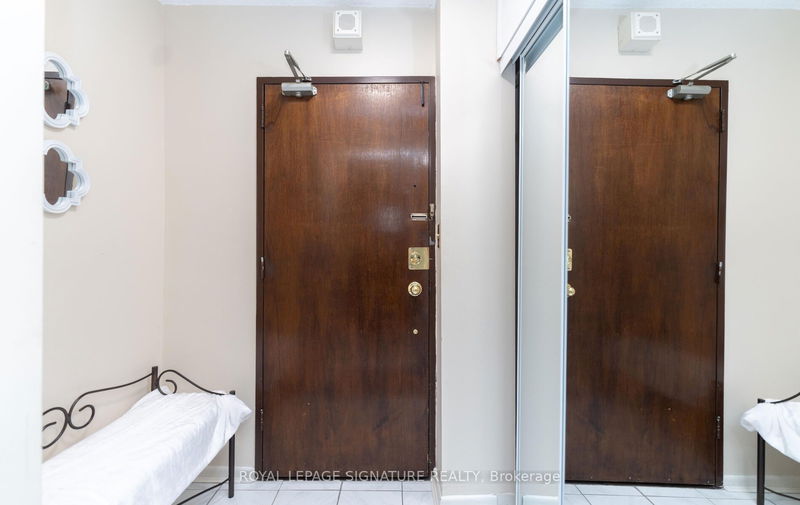 Preview image for 5 Old Sheppard Ave #101, Toronto