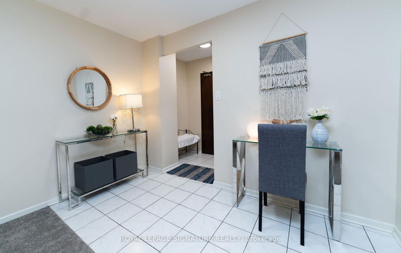 Preview image for 5 Old Sheppard Ave #101, Toronto