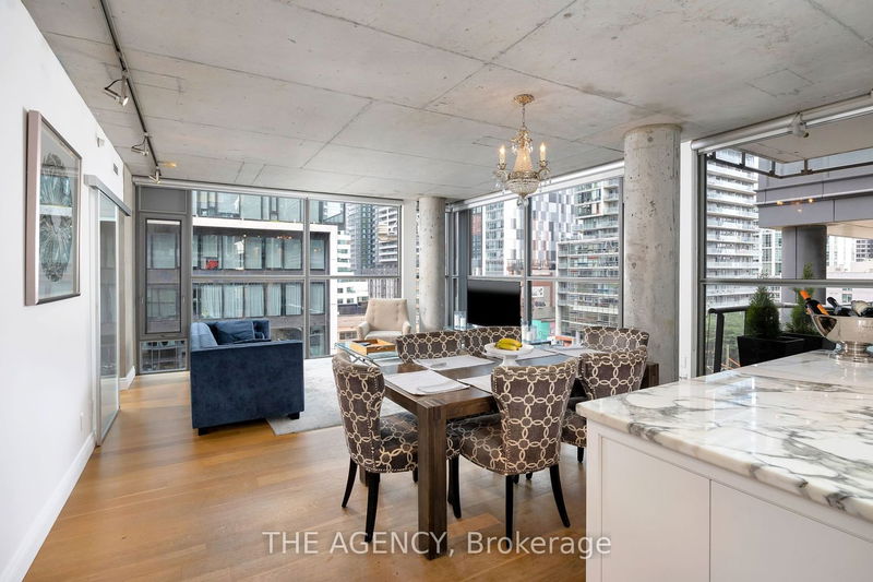 Preview image for 25 Oxley St #708, Toronto