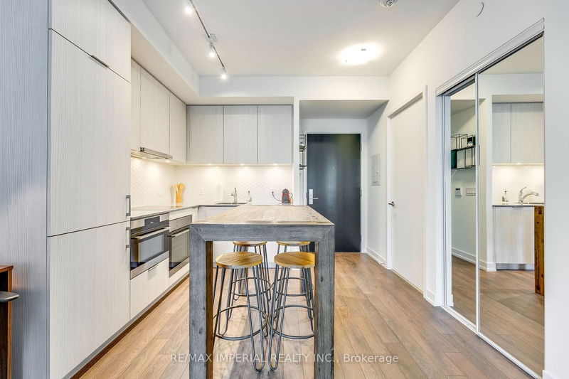 Preview image for 158 Front St E #409, Toronto