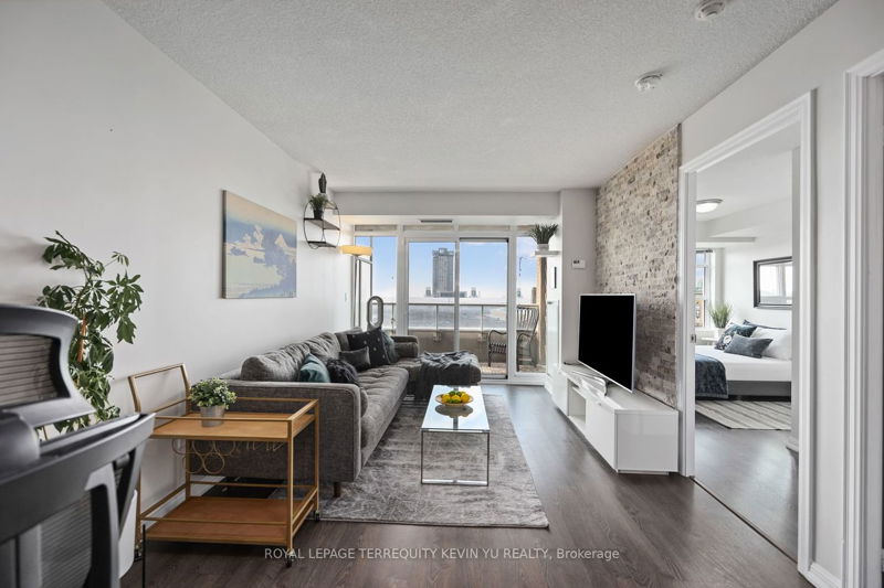 Preview image for 65 East Liberty St #704, Toronto