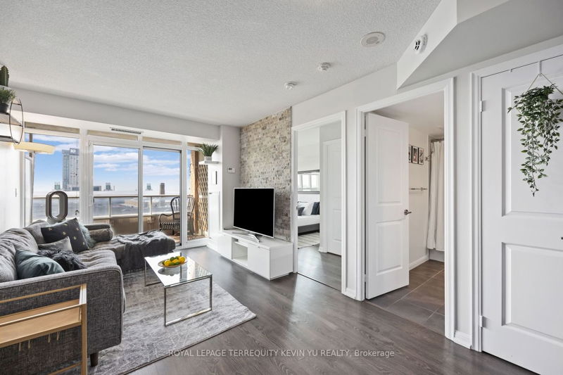 Preview image for 65 East Liberty St #704, Toronto