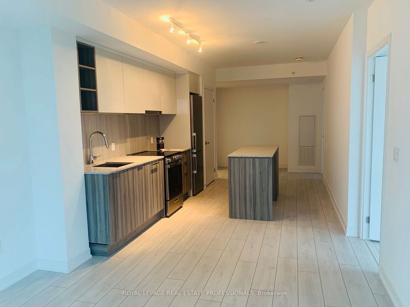 Preview image for 31 Tippett Rd #445, Toronto