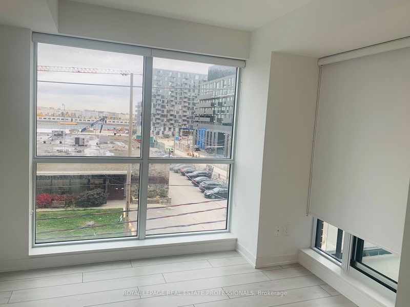 Preview image for 31 Tippett Rd #445, Toronto