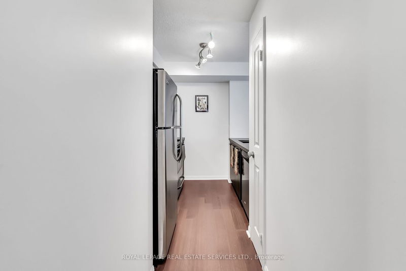 Preview image for 11 St Joseph St #219, Toronto