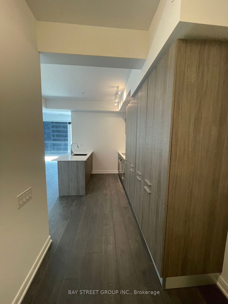 Preview image for 3 Gloucester St #3809, Toronto