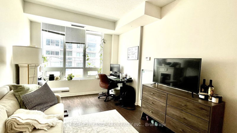 Preview image for 65 East Liberty St #1117, Toronto