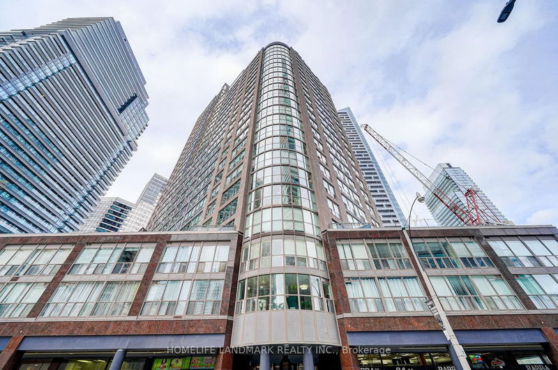Preview image for 24 Wellesley St W #605, Toronto