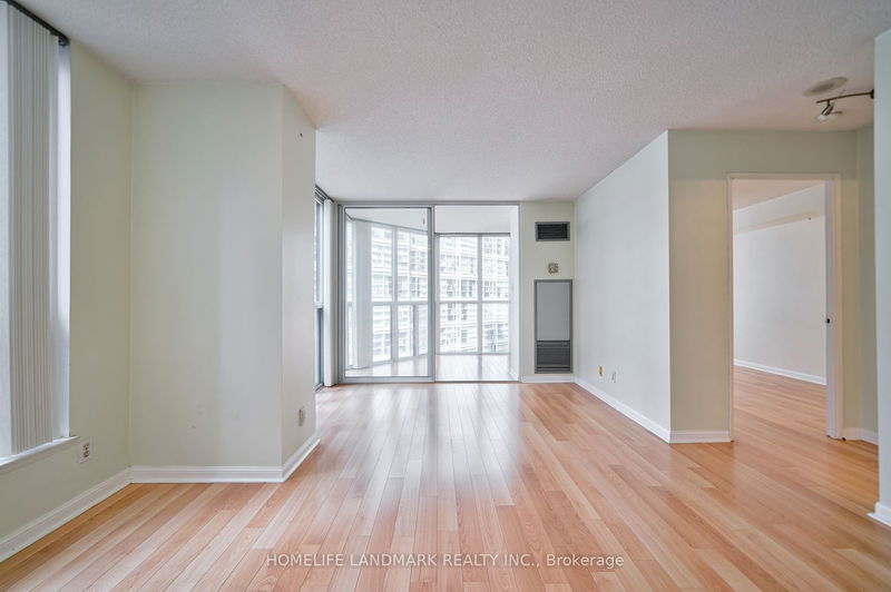 Preview image for 24 Wellesley St W #605, Toronto