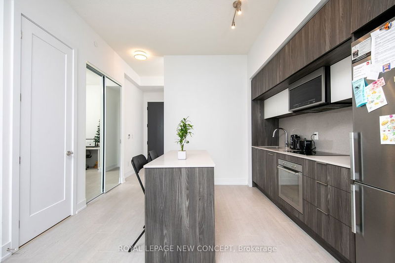 Preview image for 25 Adra Grado Way #547, Toronto