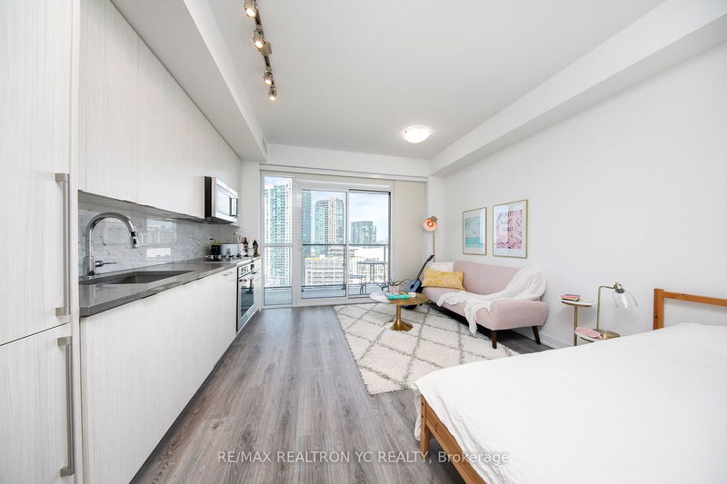 Preview image for 38 Iannuzzi St #2202, Toronto
