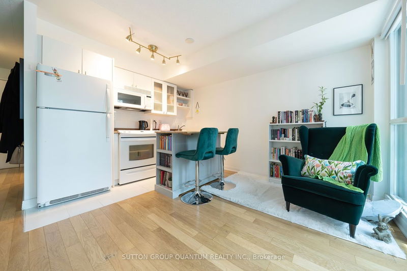 Preview image for 600 Fleet St #229, Toronto