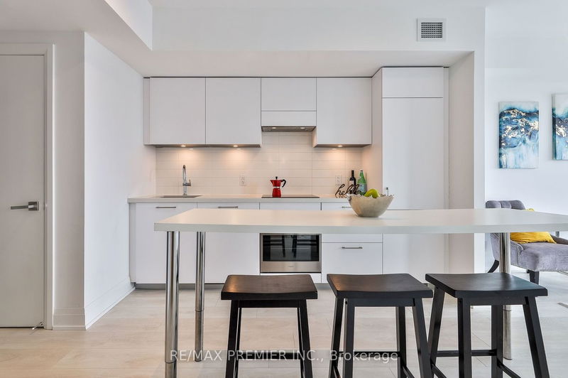 Preview image for 33 Frederick Todd Way #611, Toronto