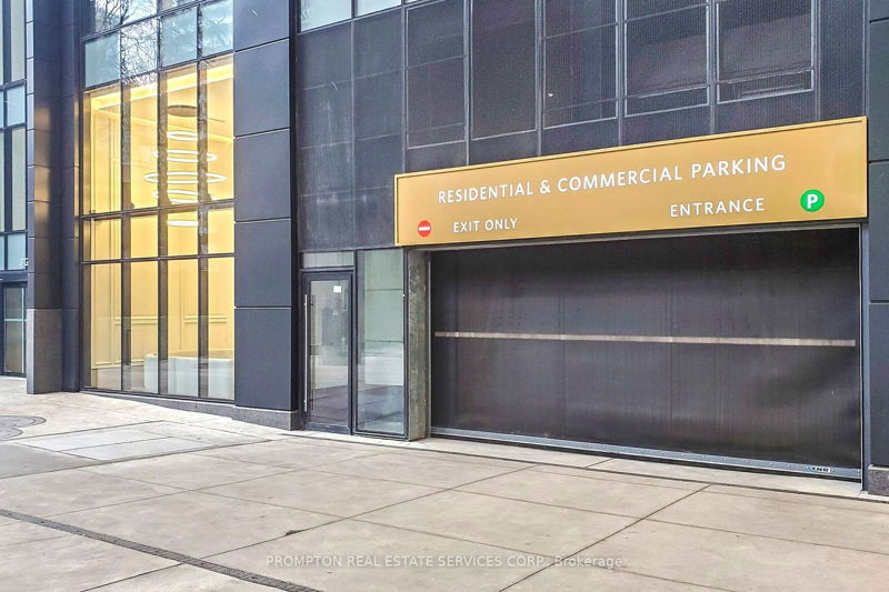 Preview image for 3 Gloucester St #Ph02, Toronto