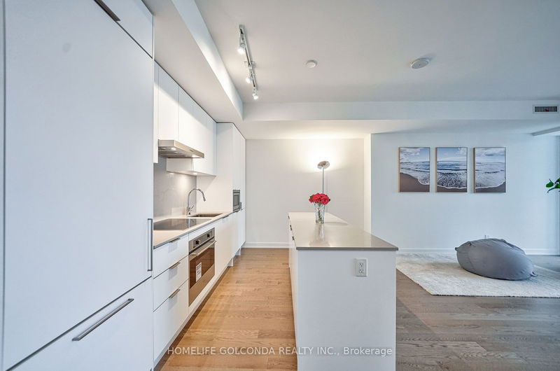 Preview image for 20 Lombard St #3804, Toronto