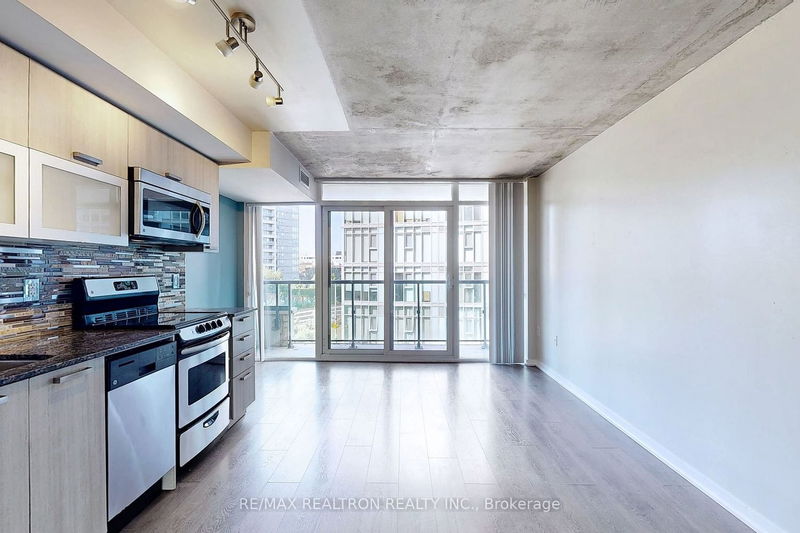 Preview image for 36 Lisgar St #520W, Toronto