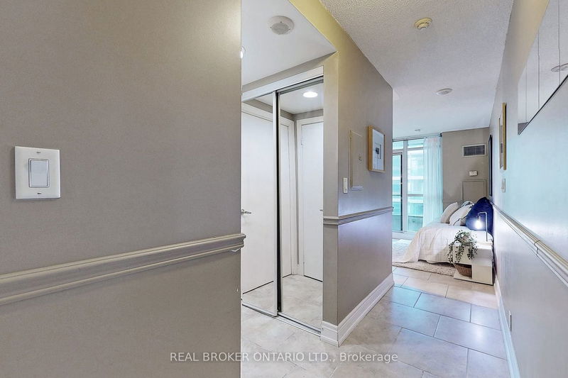 Preview image for 600 Fleet St #630, Toronto