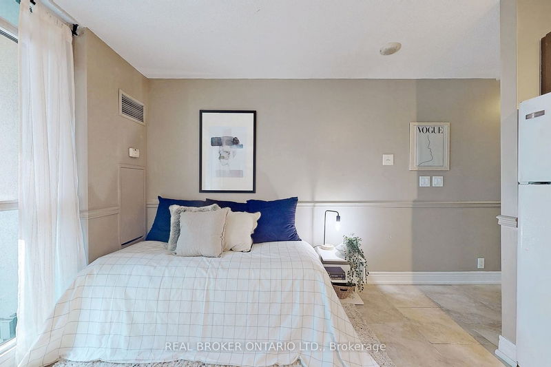 Preview image for 600 Fleet St #630, Toronto