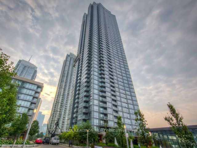 Preview image for 11 Brunel Crt #916, Toronto