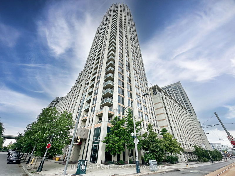Preview image for 628 Fleet St #803, Toronto