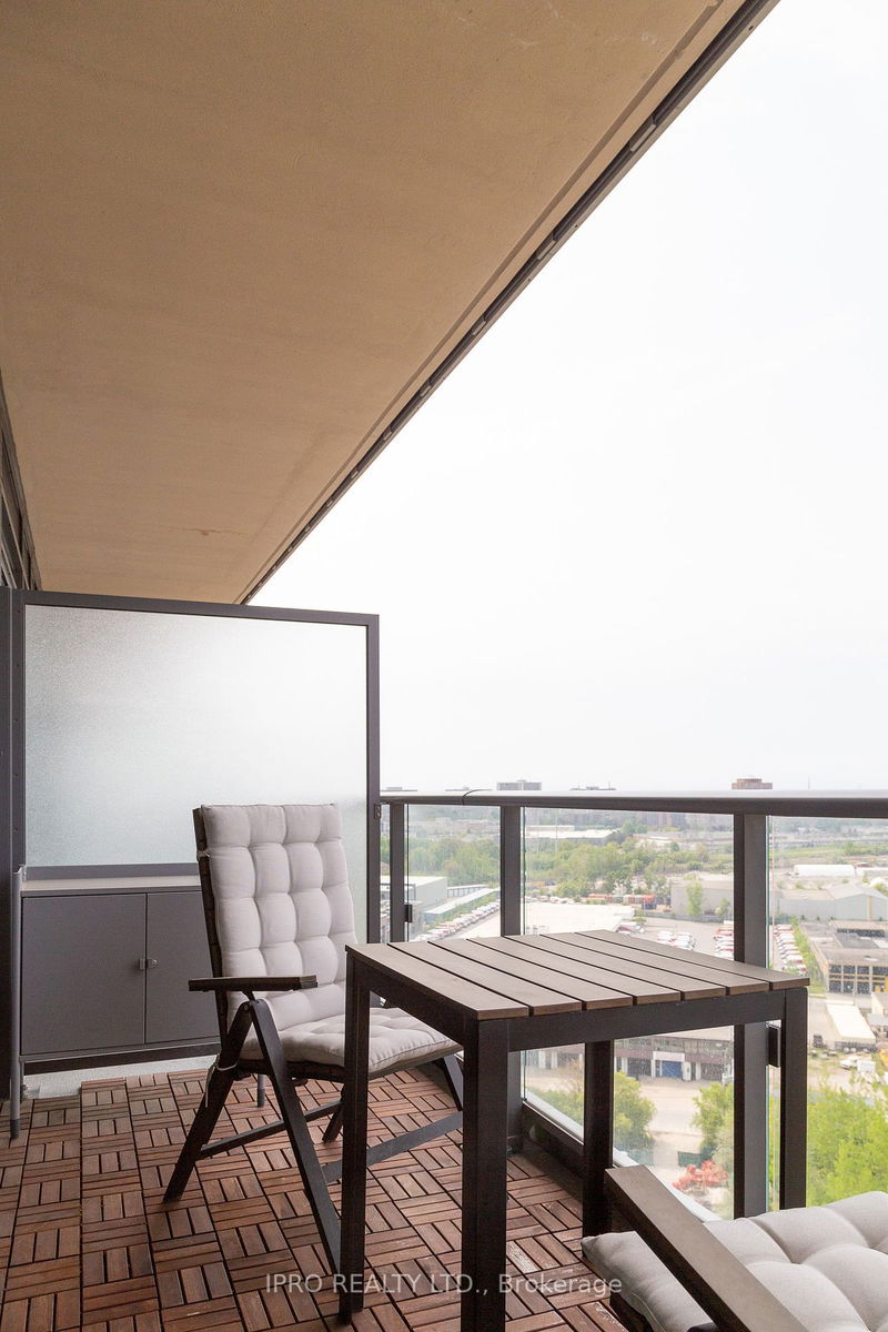 Preview image for 160 Vanderhoof Ave #1710, Toronto